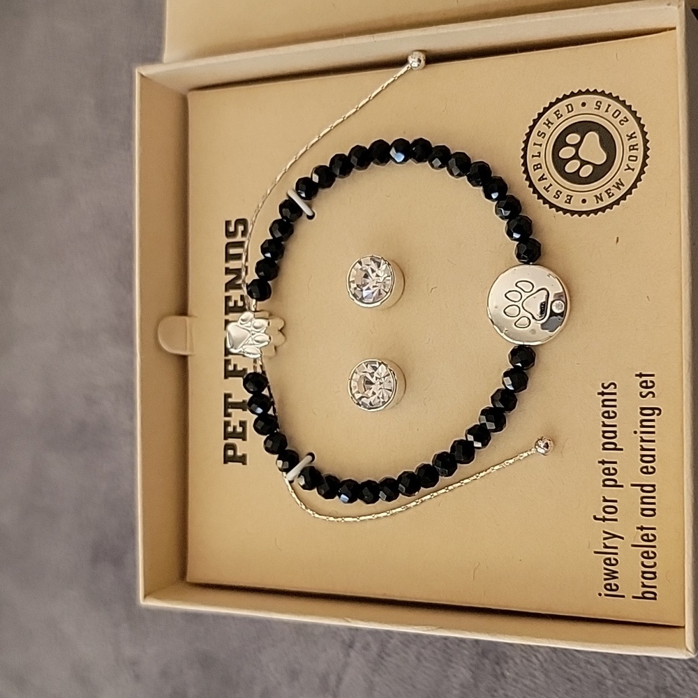 Pet Lover Earrings/Bracelet Set
